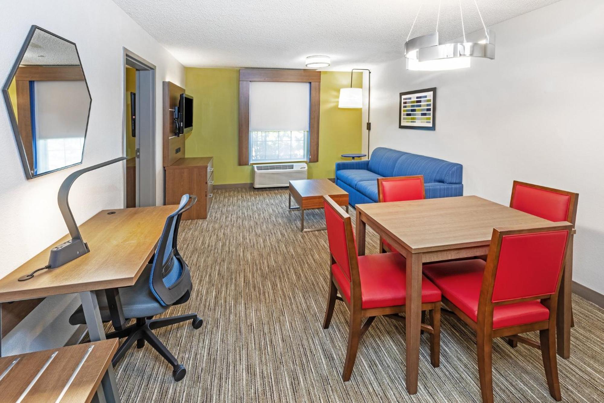 Holiday Inn Express & Suites Sulphur - Lake Charles By Ihg Zewnętrze zdjęcie