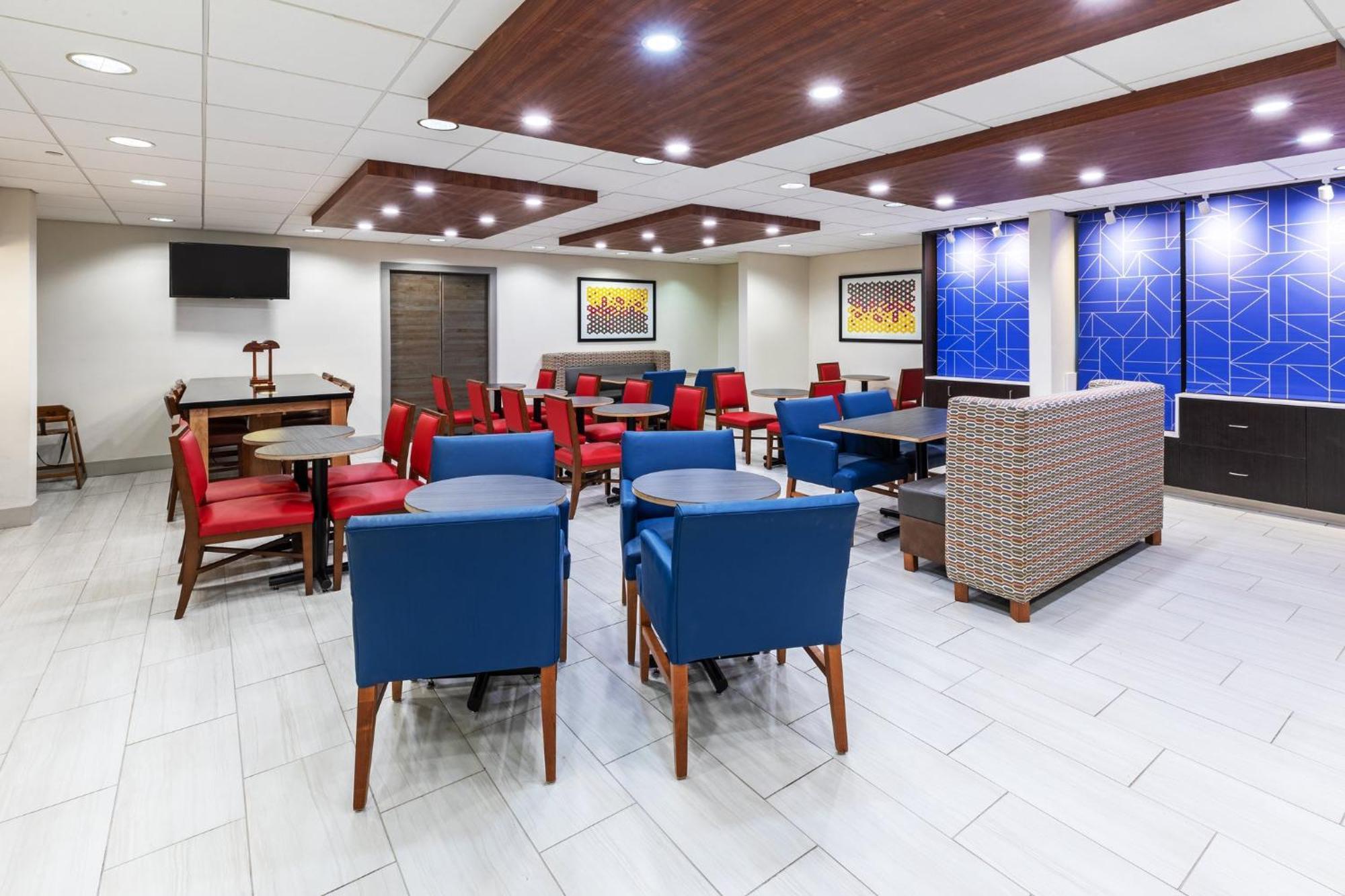 Holiday Inn Express & Suites Sulphur - Lake Charles By Ihg Zewnętrze zdjęcie