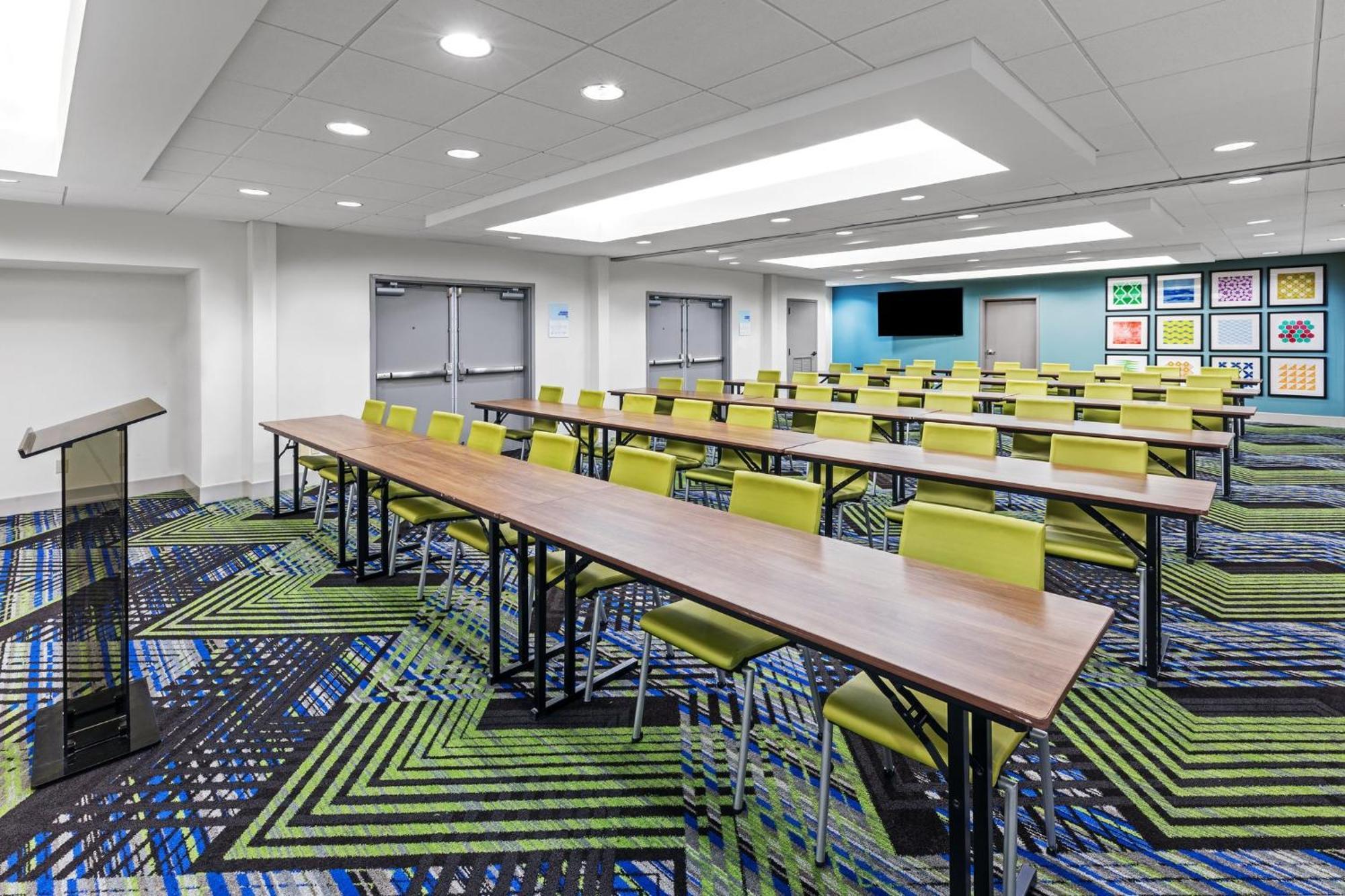 Holiday Inn Express & Suites Sulphur - Lake Charles By Ihg Zewnętrze zdjęcie